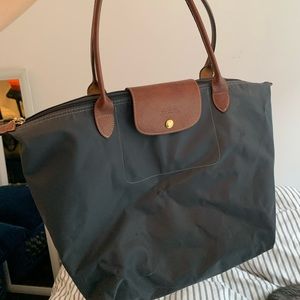 LONGCHAMPS authentic large pliable bag